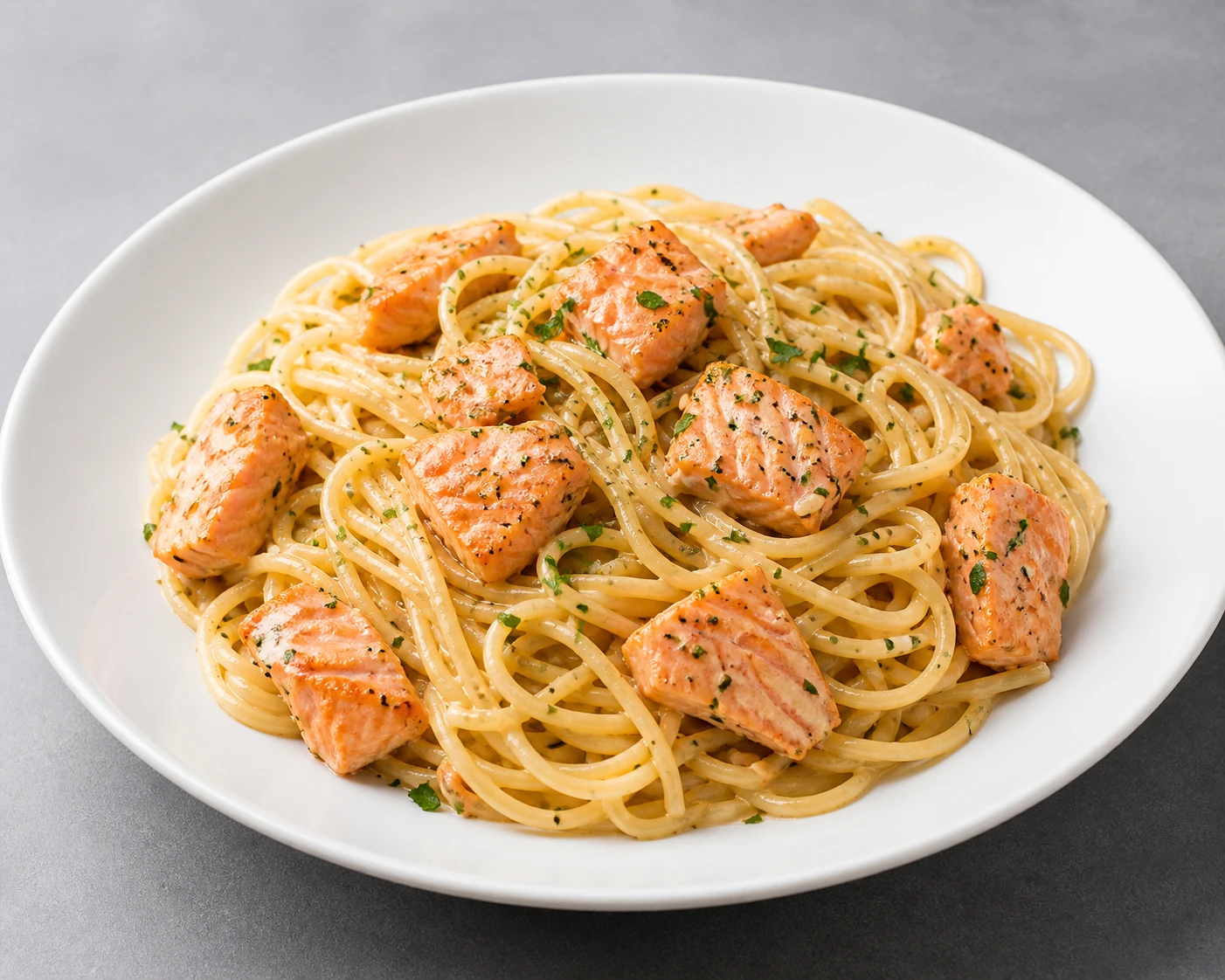 Spaghetti mit Lachs